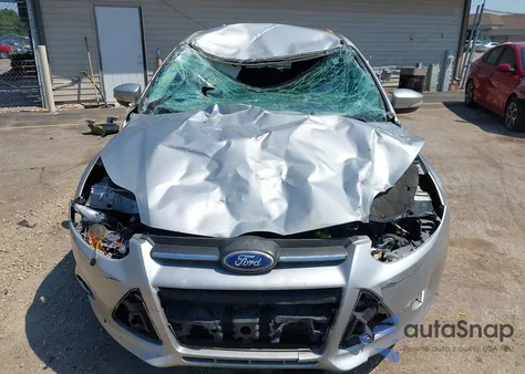 2014 Ford Focus Se from USA, damaged, VIN 1FADP3K27EL437468